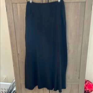 Elegant Black Women's Skirt